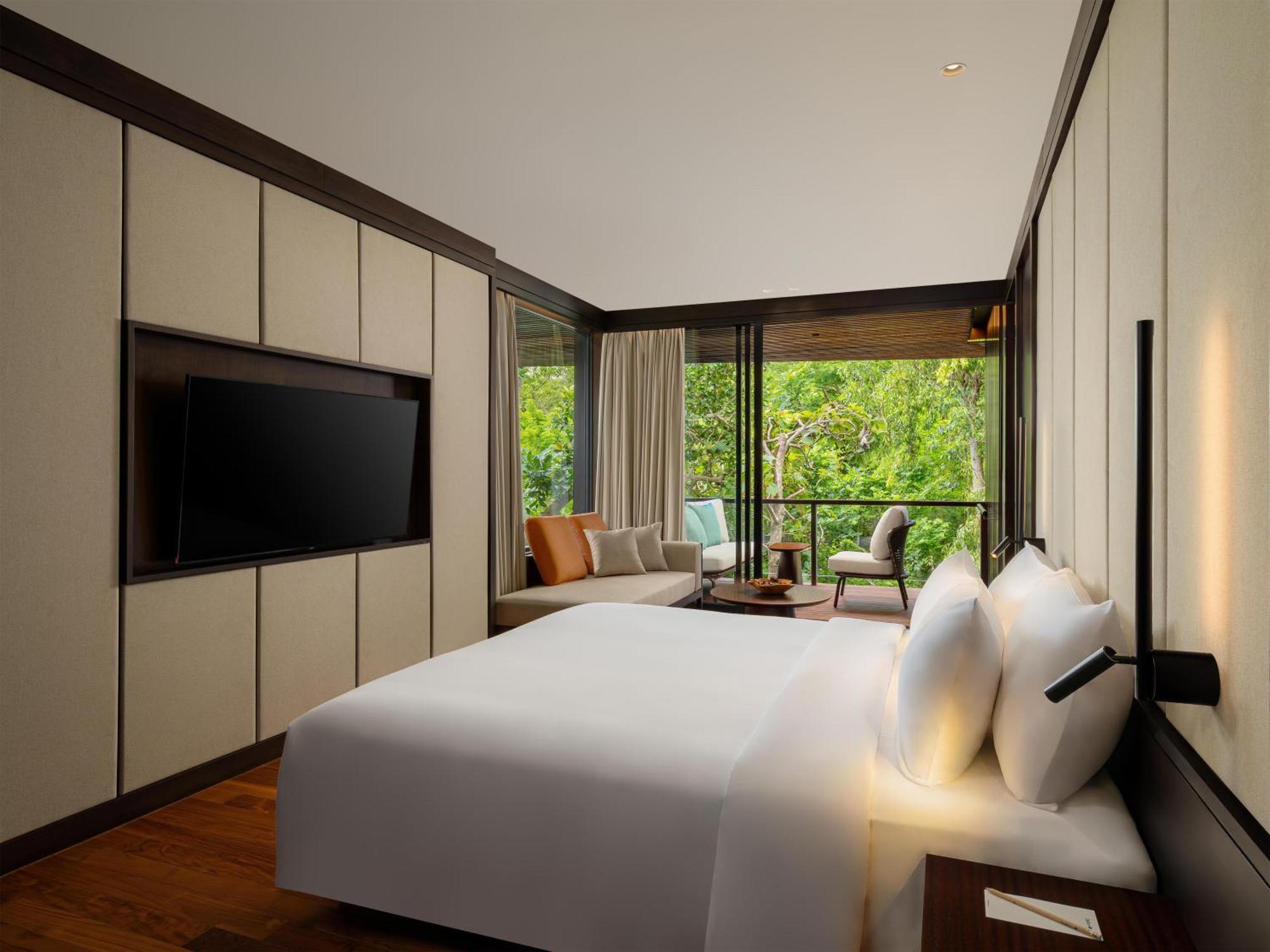 Deluxe Room Balcony Jungle View