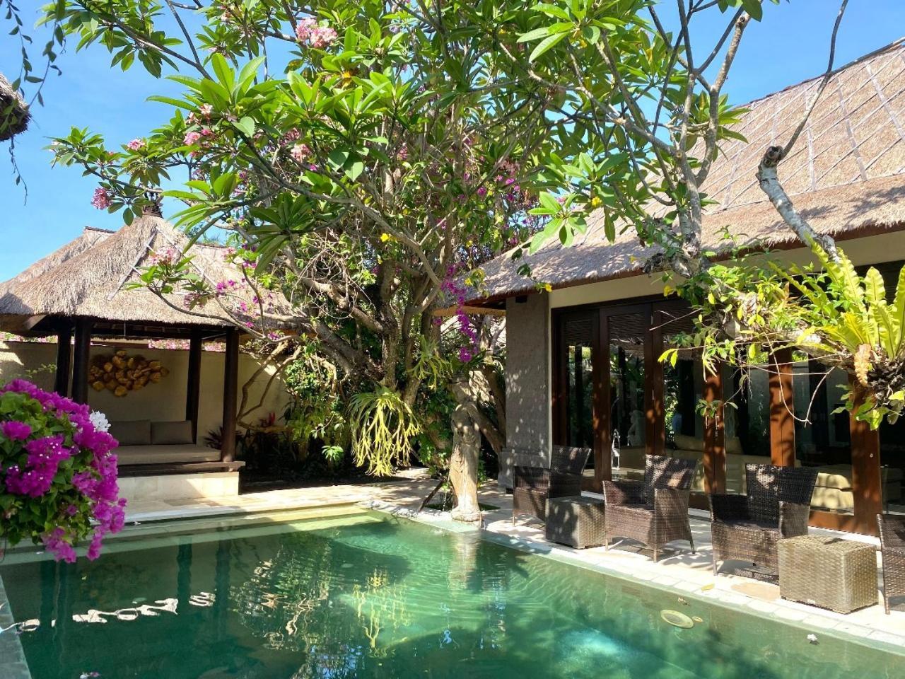 Four-Bedroom Villa Private Pool