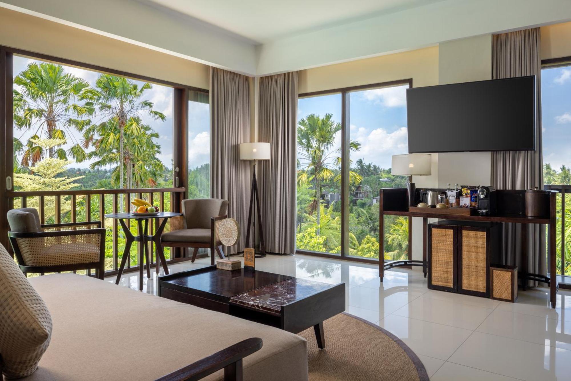 Panoramic Suite Room Daily Ubud Shuttle Service Professional Photo Session Daily Minibar Enjoyment Curated Daily Activities 1x Afternoon Tea,1765929174:JPEG