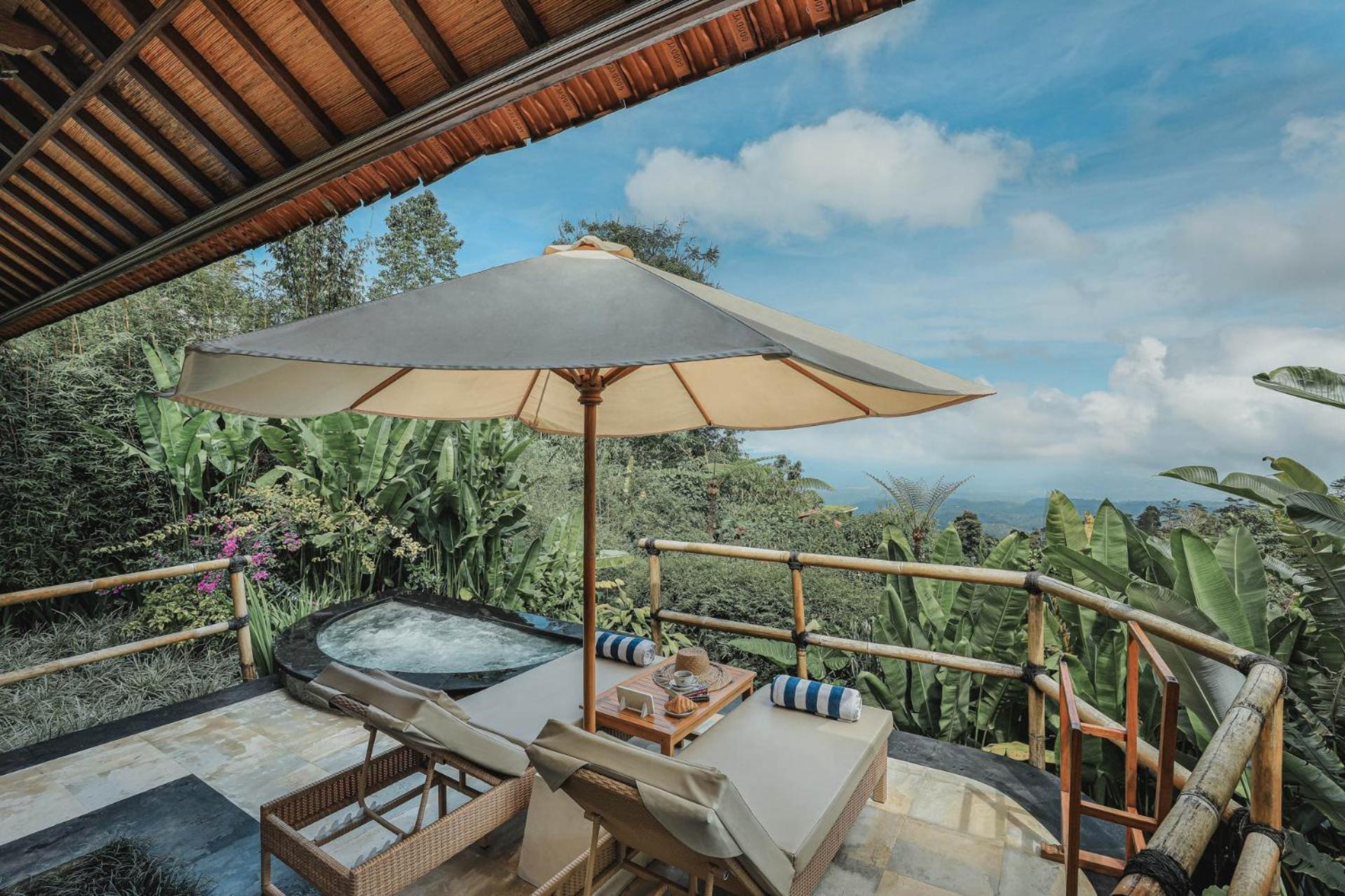 One Bedroom Villa Jacuzzi 1x 30 Minutes Massage
