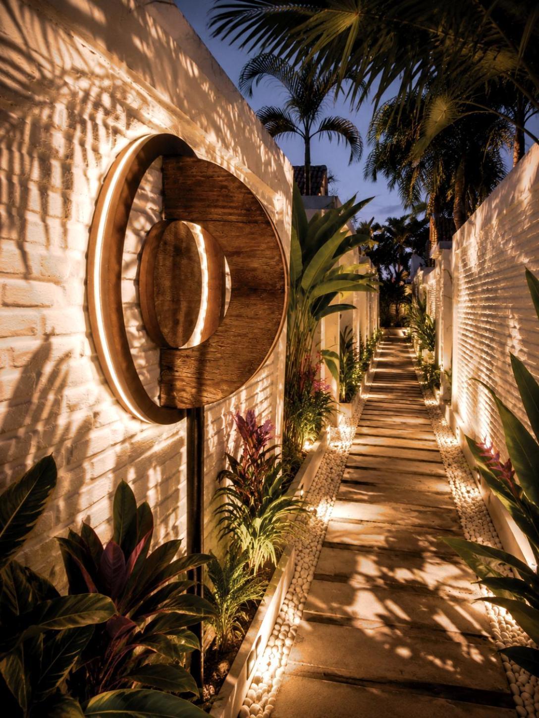 Honeymoon Private Jacuzzi Pool Villa
