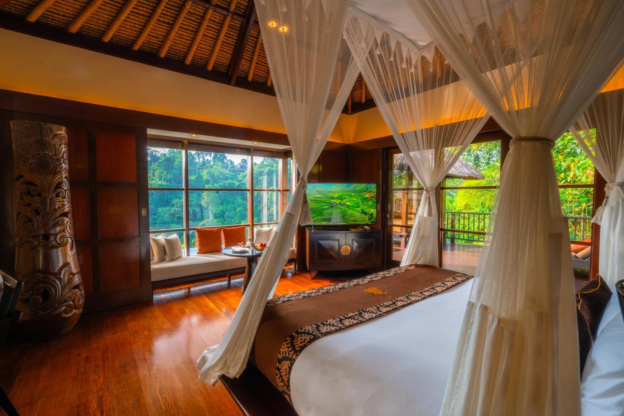 Panoramic Pool Villa