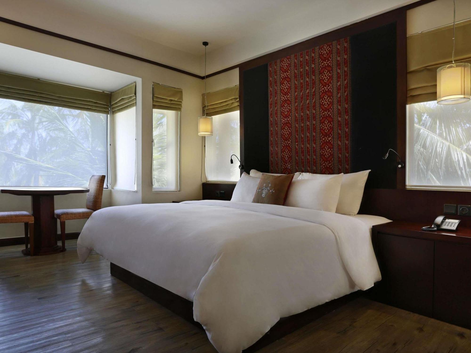Executive King Room