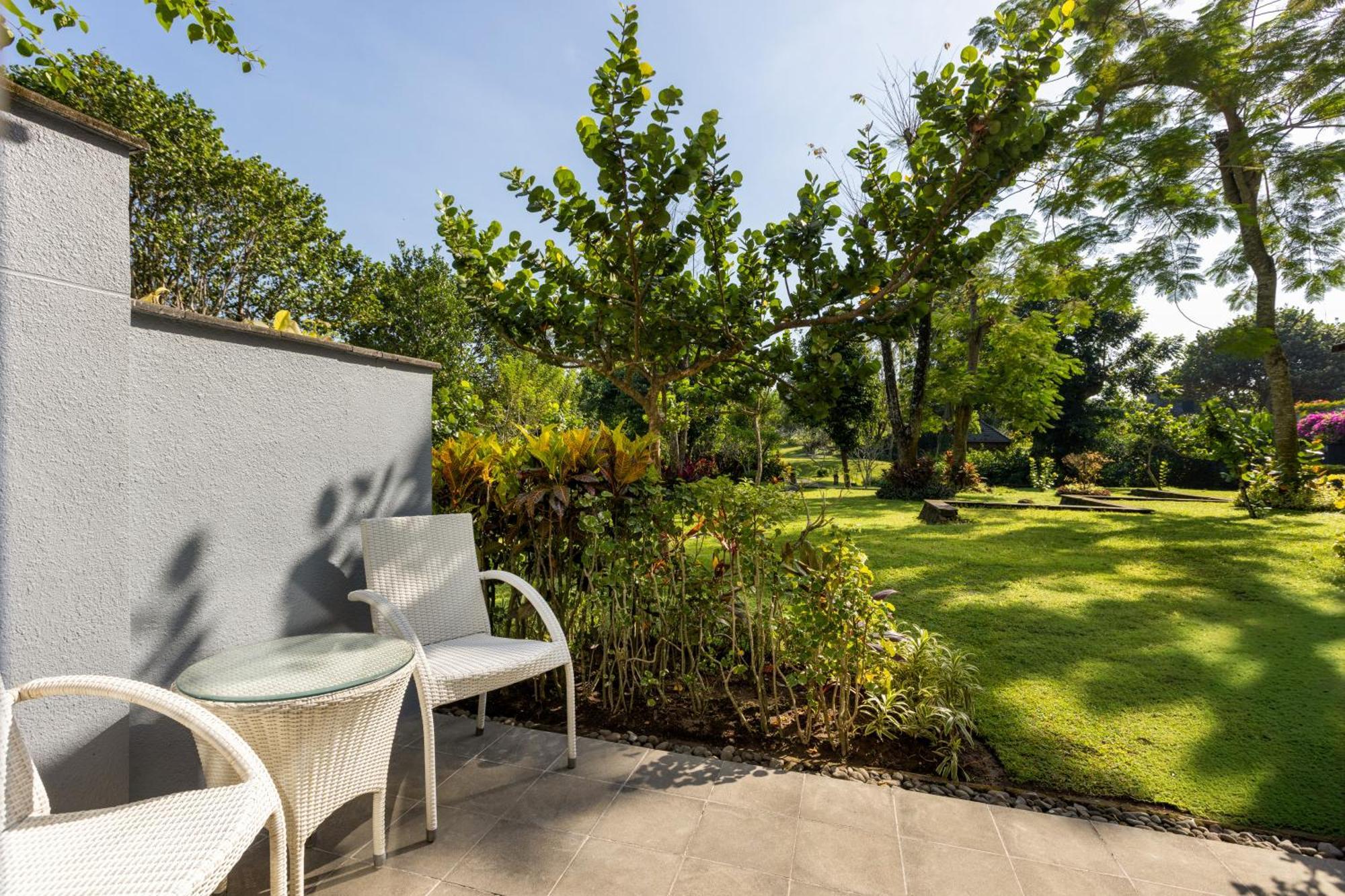 Deluxe King Room Balcony or Terrace