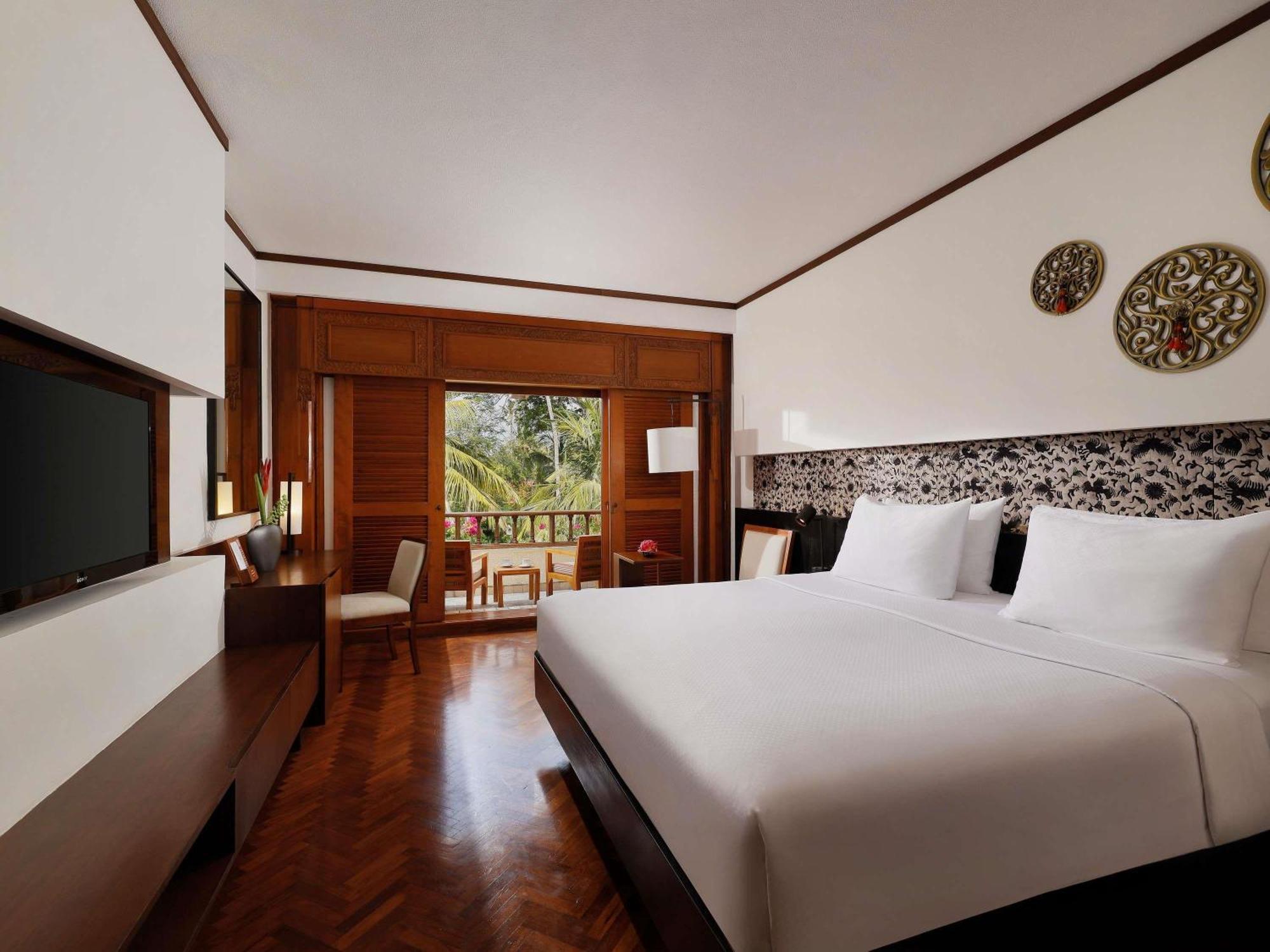 Superior Room 1 King-size Bed
