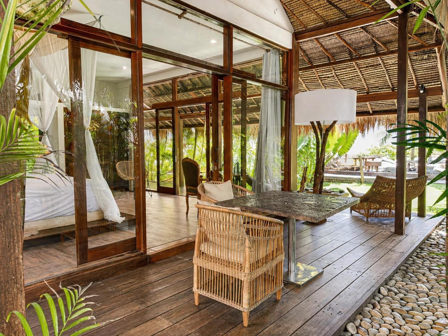 Deluxe Bungalow "Mar"