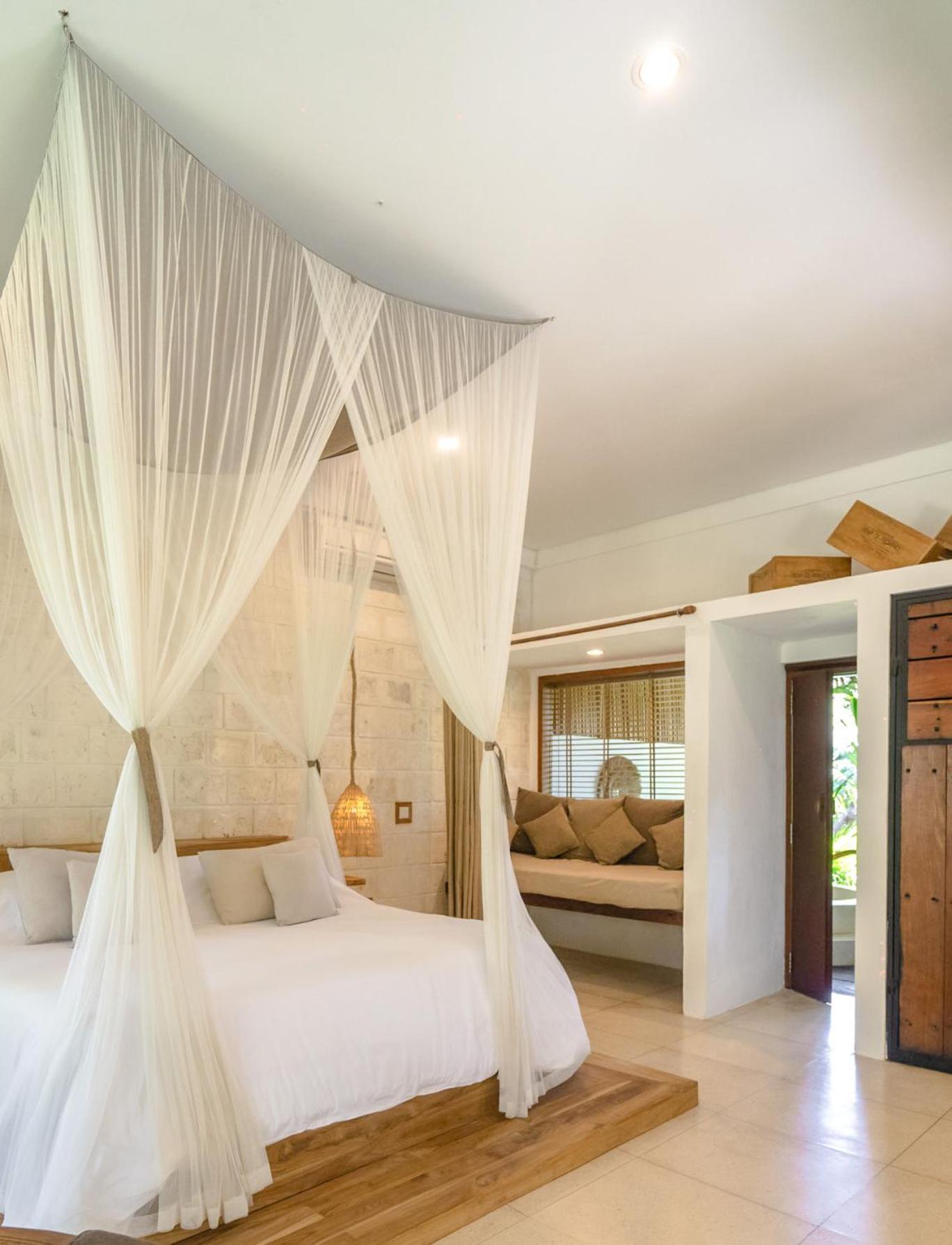 Deluxe Bungalow "Lua"