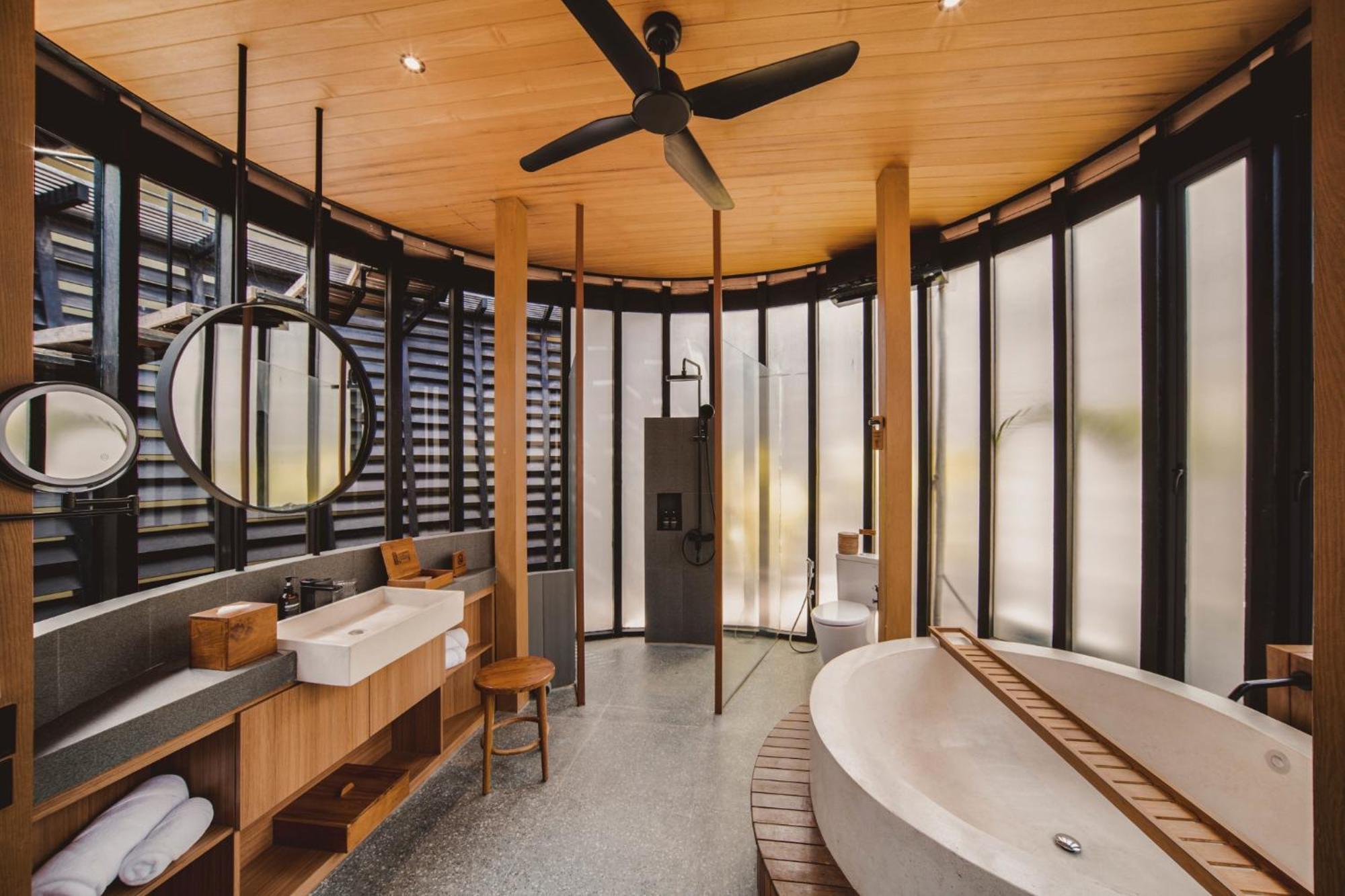 LOFT Cabana Rooftop Seaview Adult Only