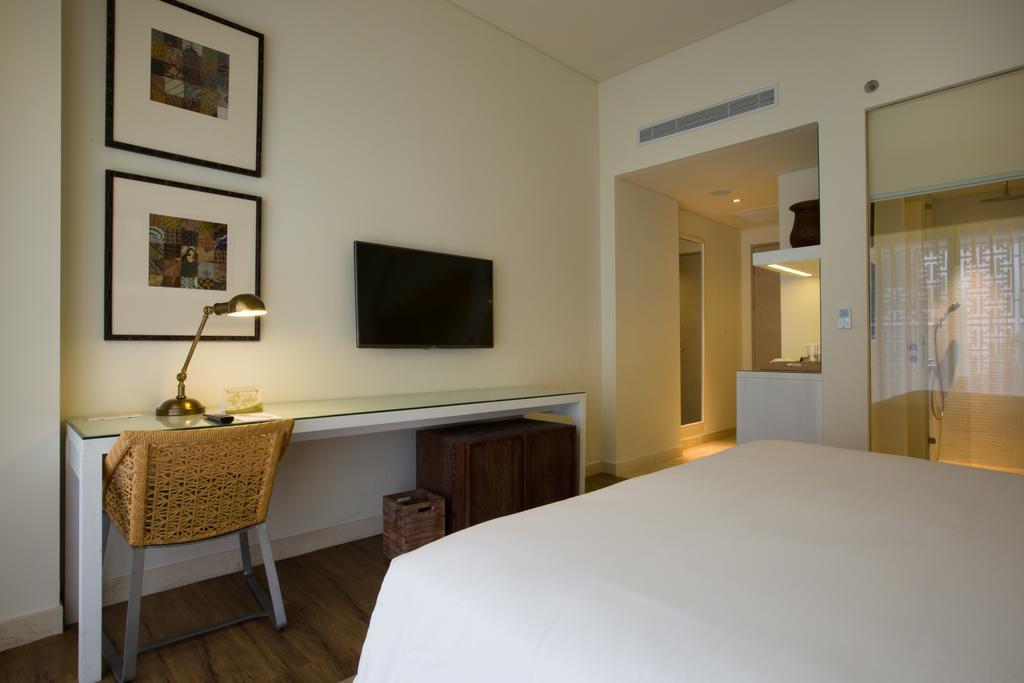 Deluxe Double Pool Access Room,190595575:JPEG