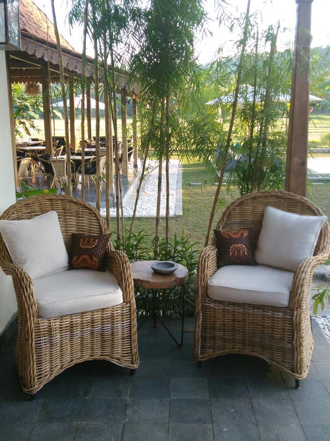 Kamar Deluxe Double atau Twin dengan Pemandangan Taman