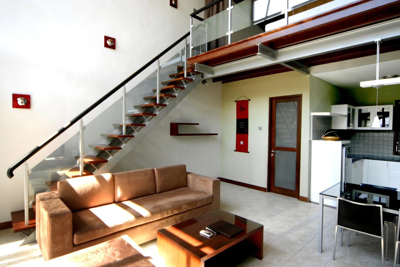 One-Bedroom Suite Apartment