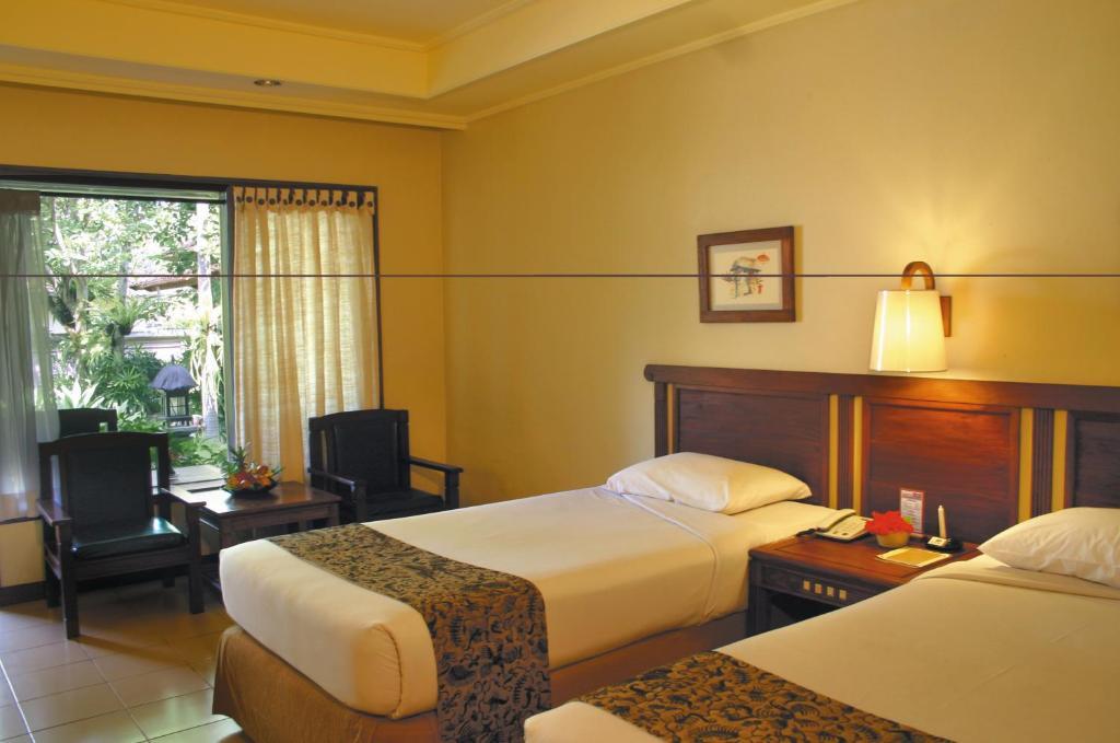 Standard Double or Twin Room,62764345:JPEG