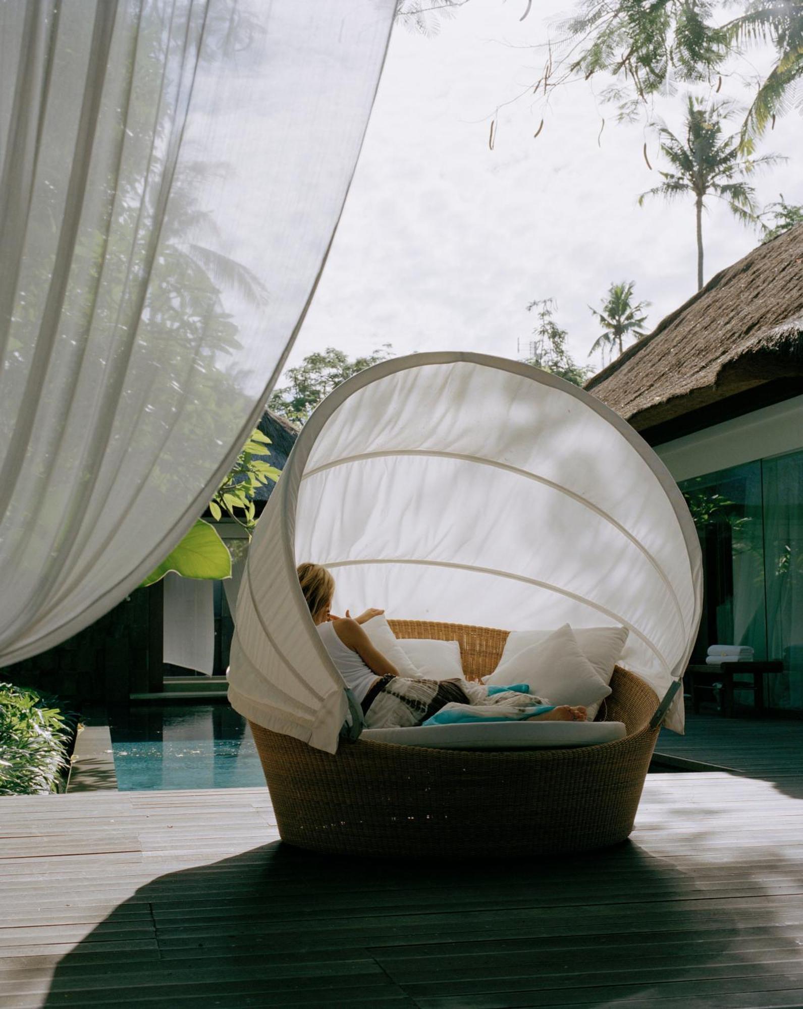 One-Bedroom Luxury Pool Villa Airport Transfer