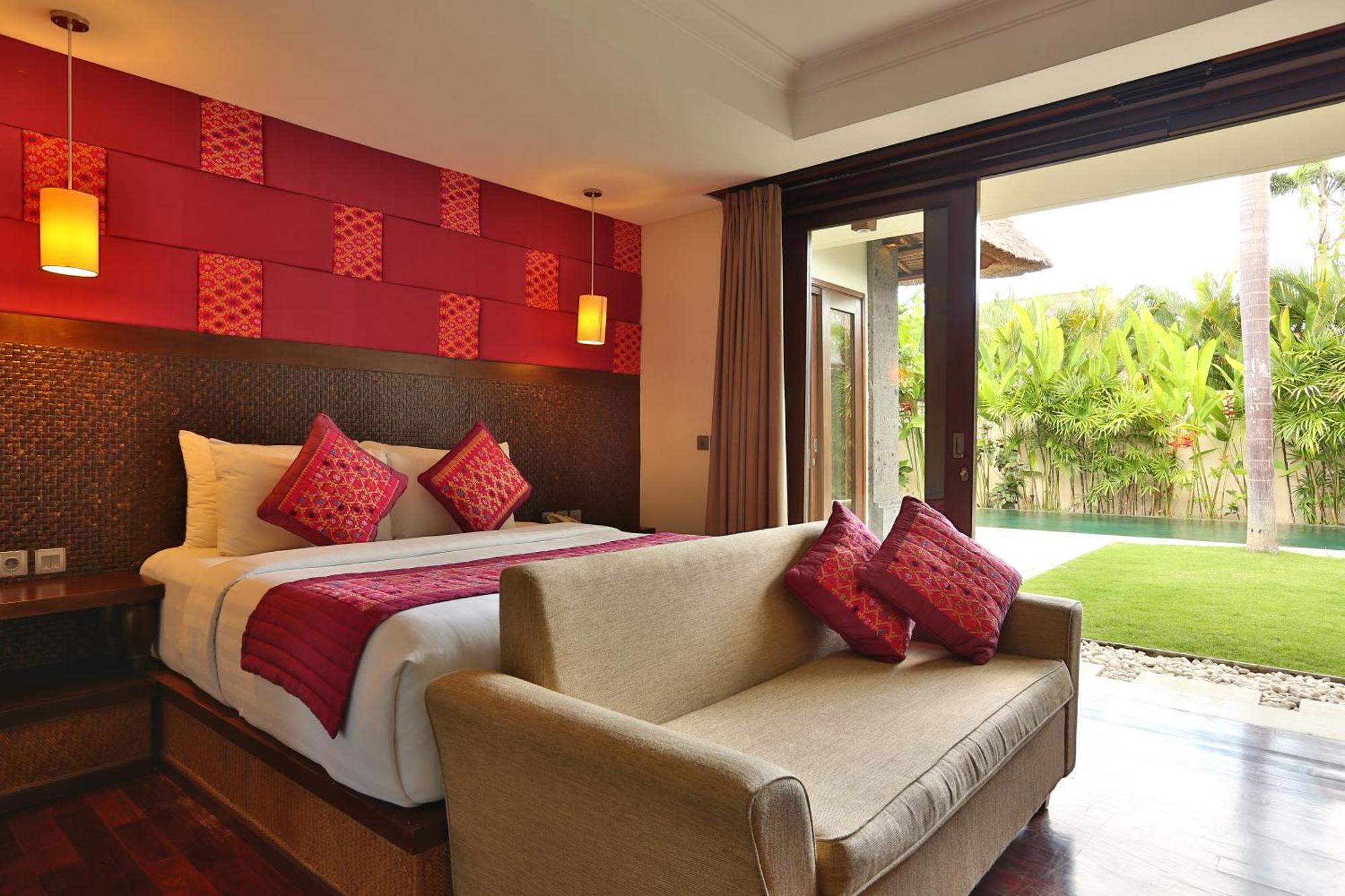 Three-Bedroom Villa Private Pool