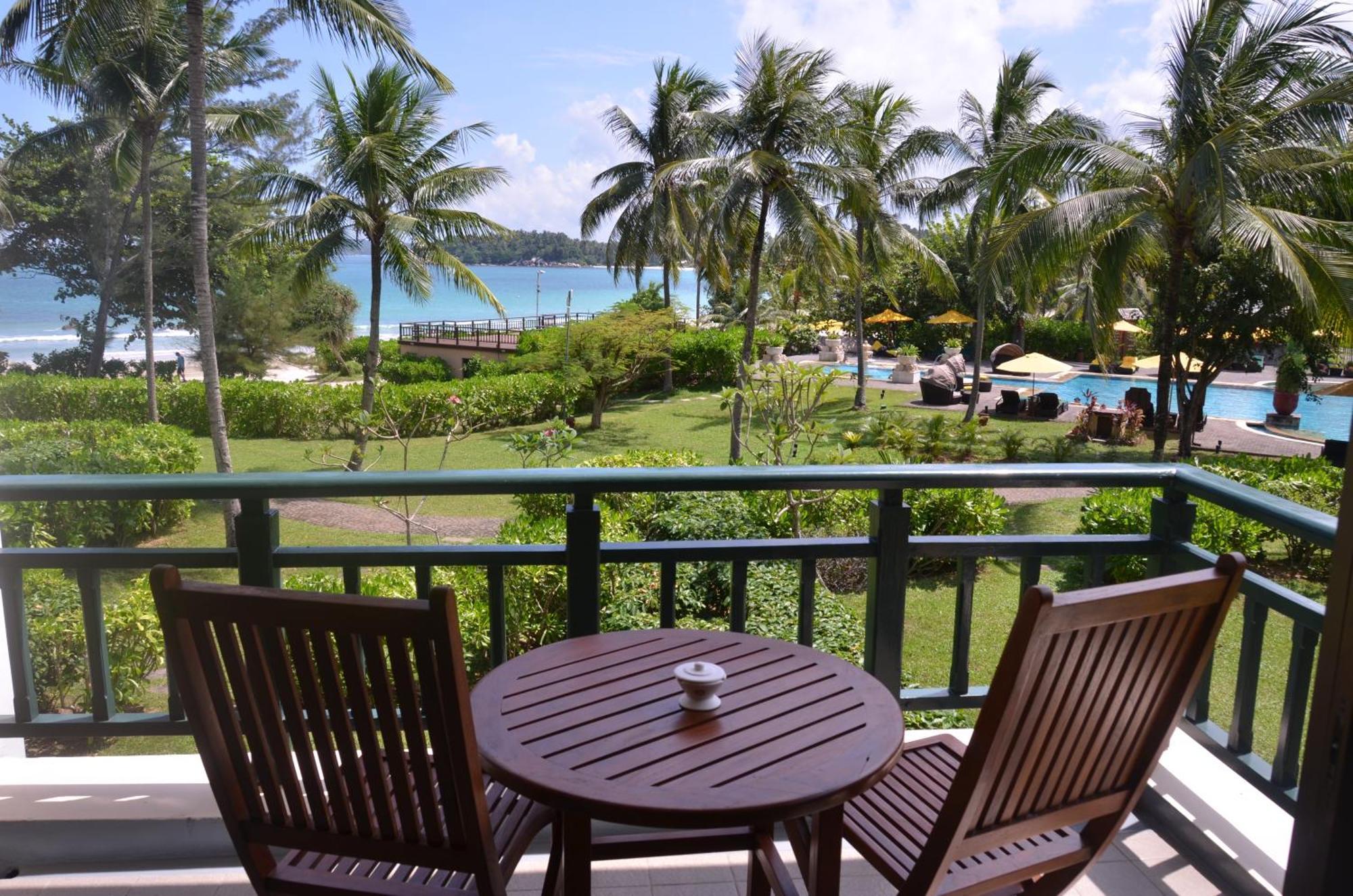 Island Suite - Free Return Transfer (BBT Terminal-Resort)