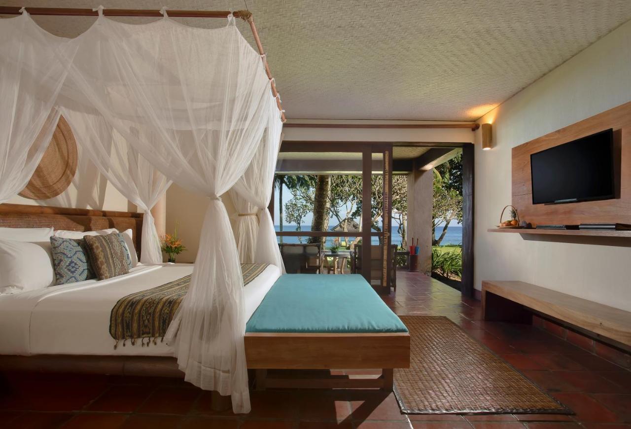 Ananda Segara Beachfront Suite