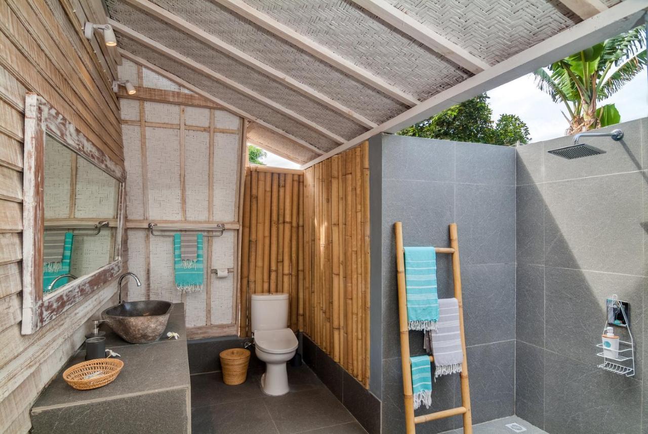 Deluxe Bungalow With Loft And Pool View