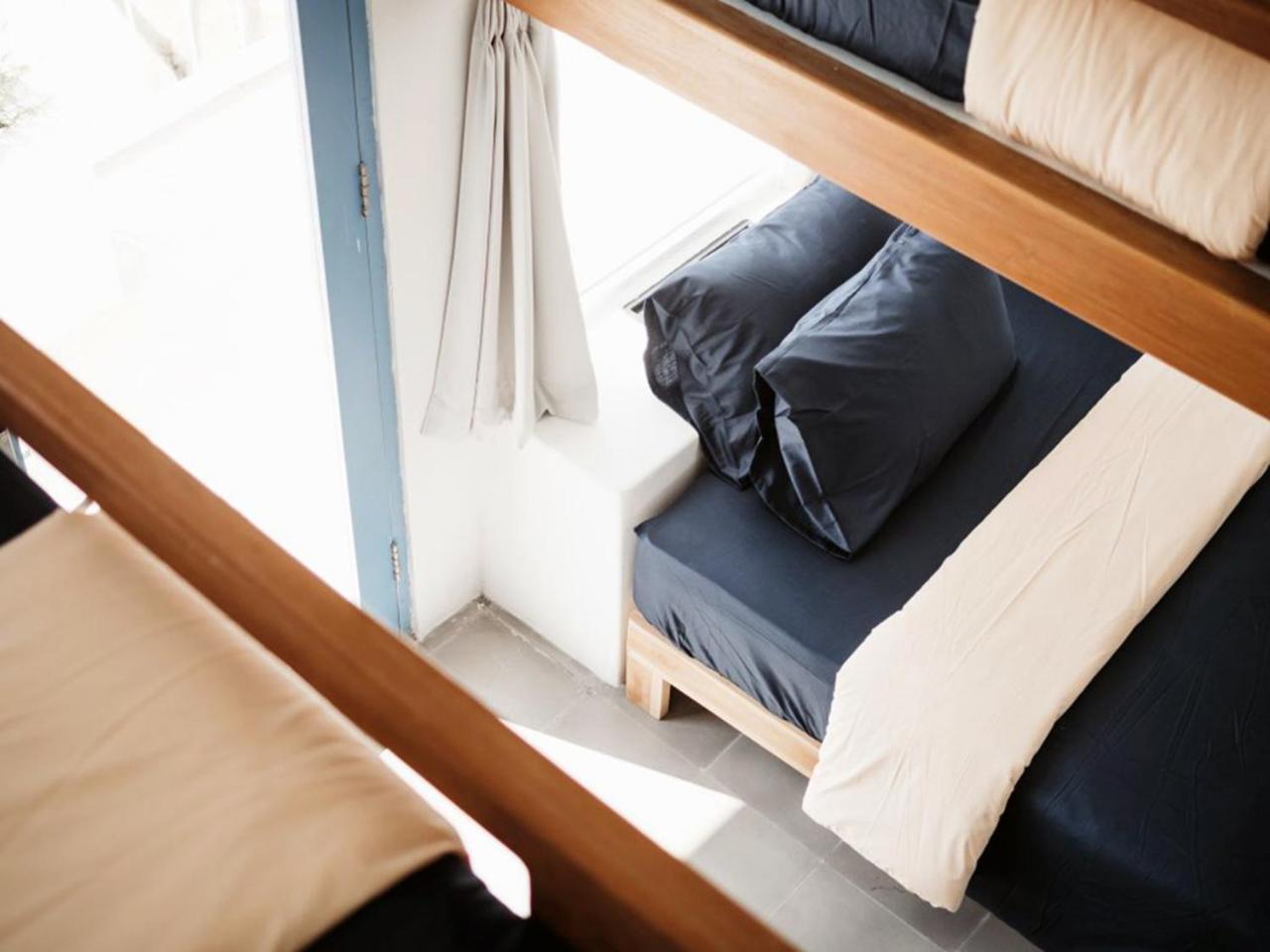8 SHARE MIXED DORM BACK VIEW