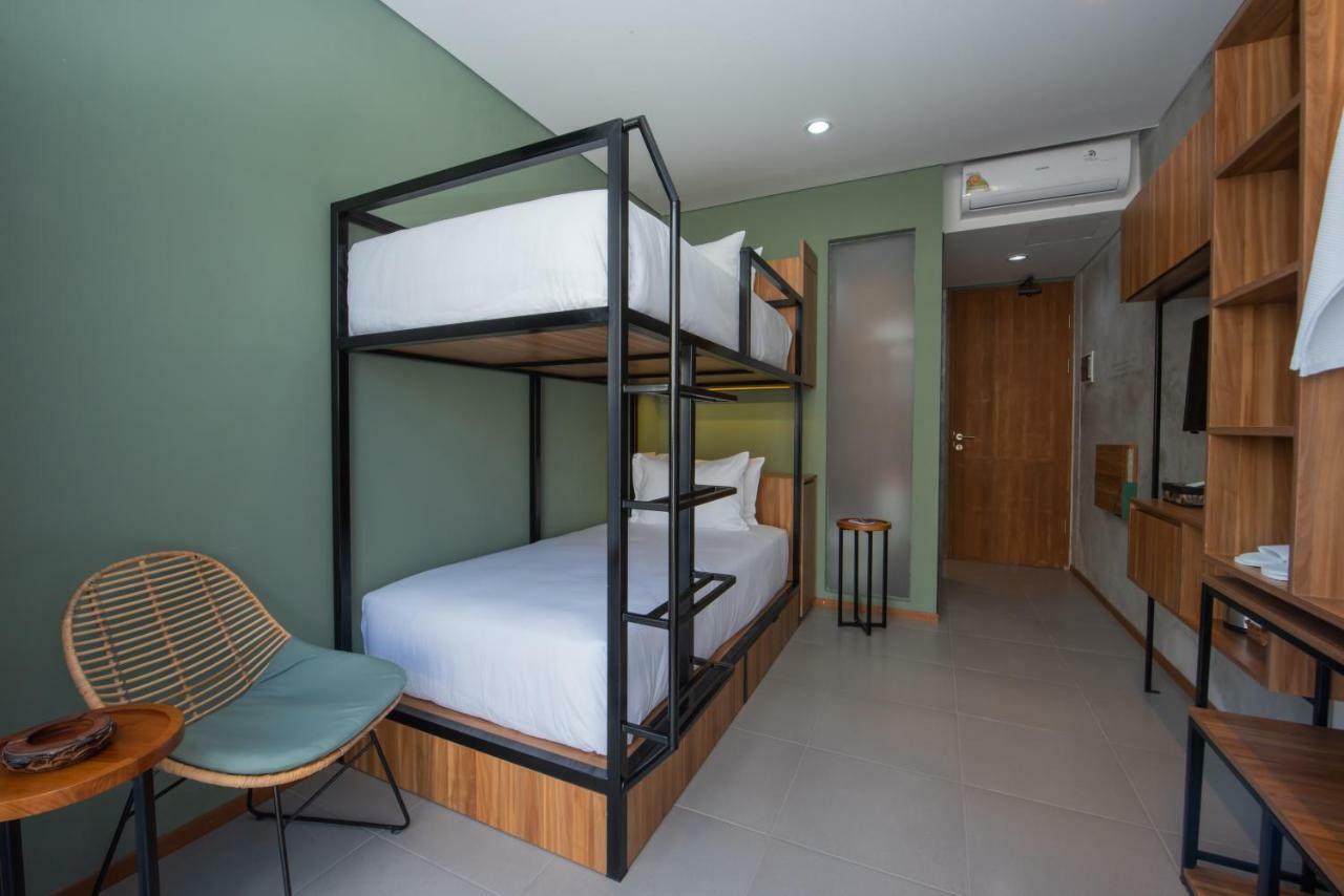 Superior Bunk Bed,805740495:JPEG