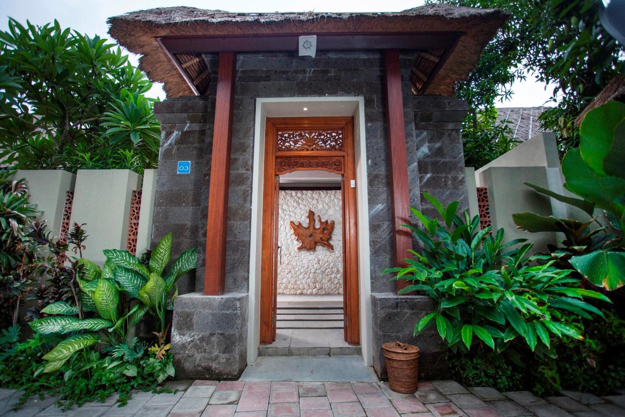 One-Bedroom Pool Villa with Free One-Time Floating Breakfast