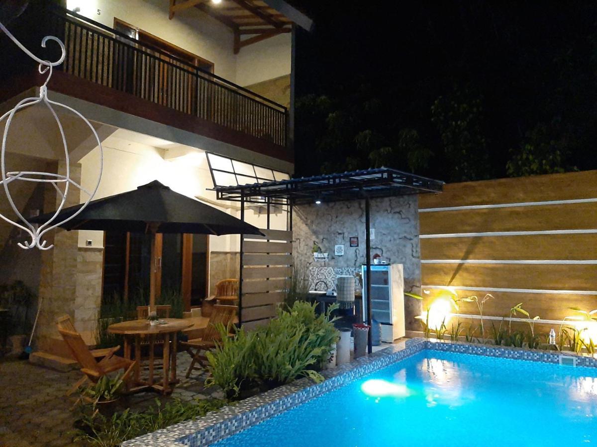 Double Room Pool View