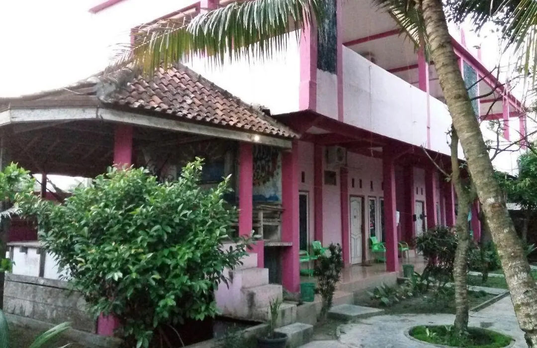 Hotel Sunset Beach labuhan jukung-1