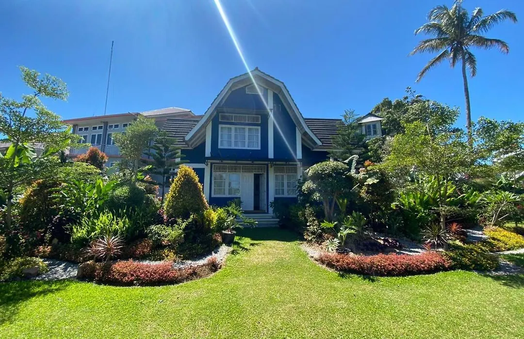 Villa Biru-1