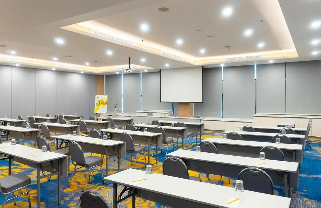 Yello Hotel Jambi-1