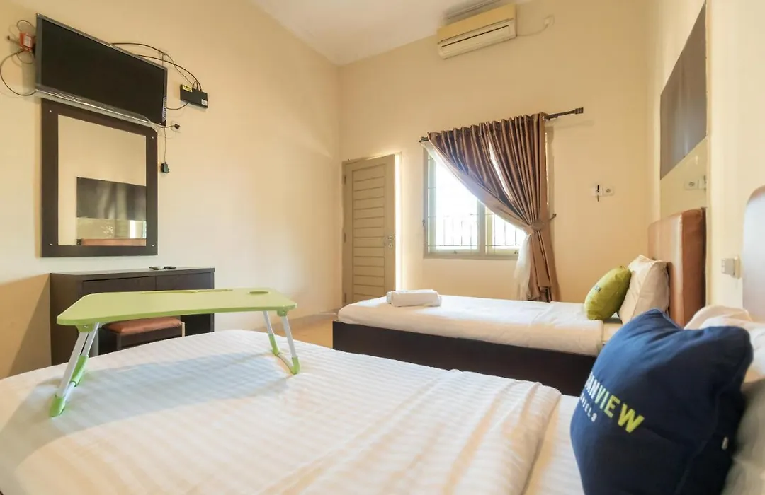 Urbanview Hotel Nugraha Palembang-1