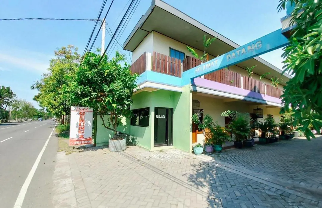 Hotel Gerung 2 near Luwes Mall Nganjuk-1