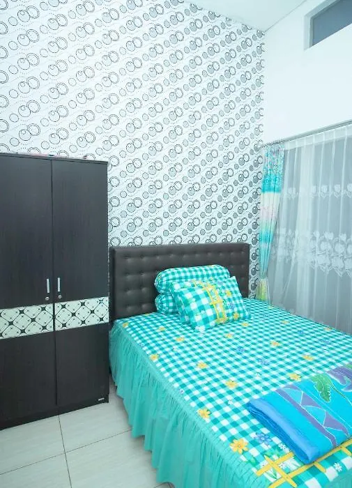 Villa Shiny With Karaoke & Chill Spot-1