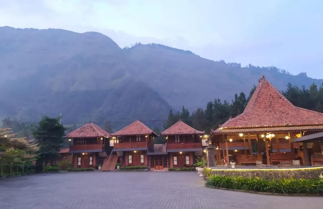 Joglo Kecombrang Bromo-1