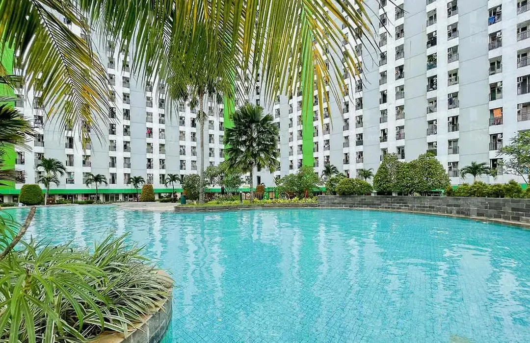 Redliving Apartemen Green Lake View Ciputat - Farida Property 1 Tower E-1