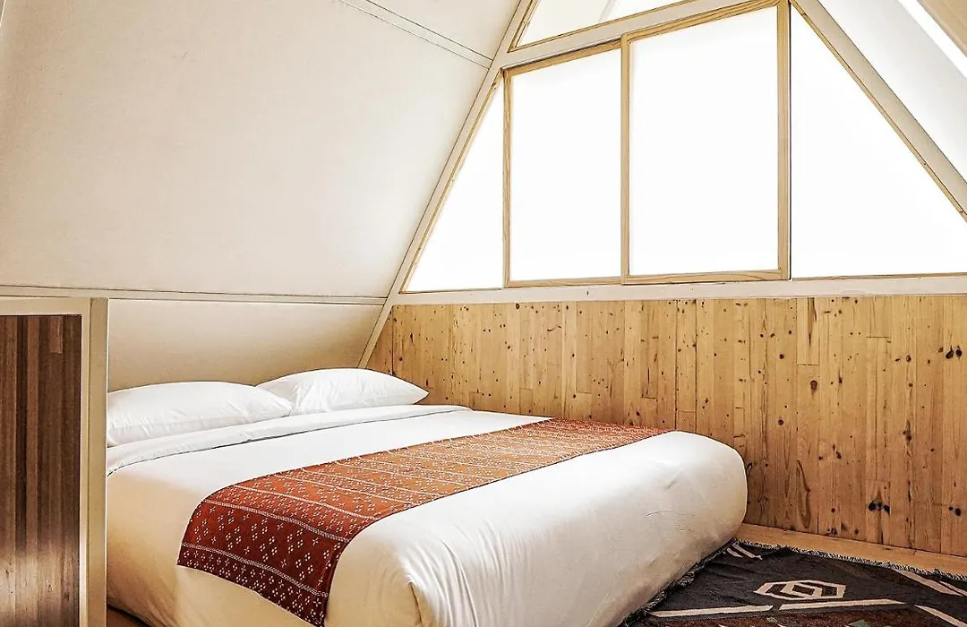 Rumah Atsiri Glamping-1