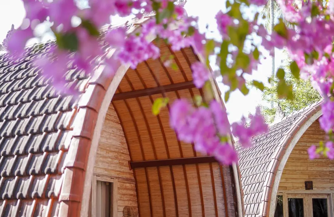 Puri Rinjani Bungalows-1