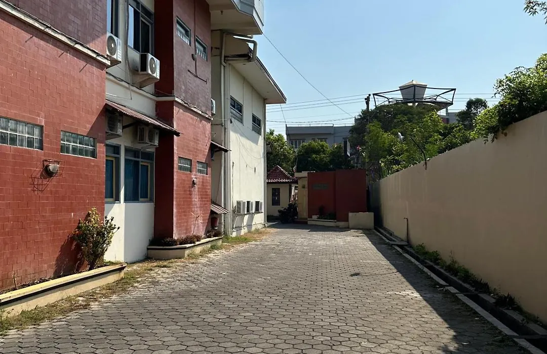Hotel Mahkota-1