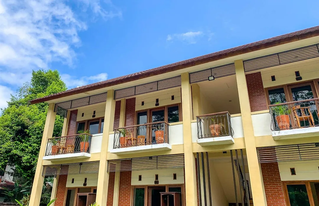 Urbanview Sasono Putro Condoongcatur By Reddoorz-1