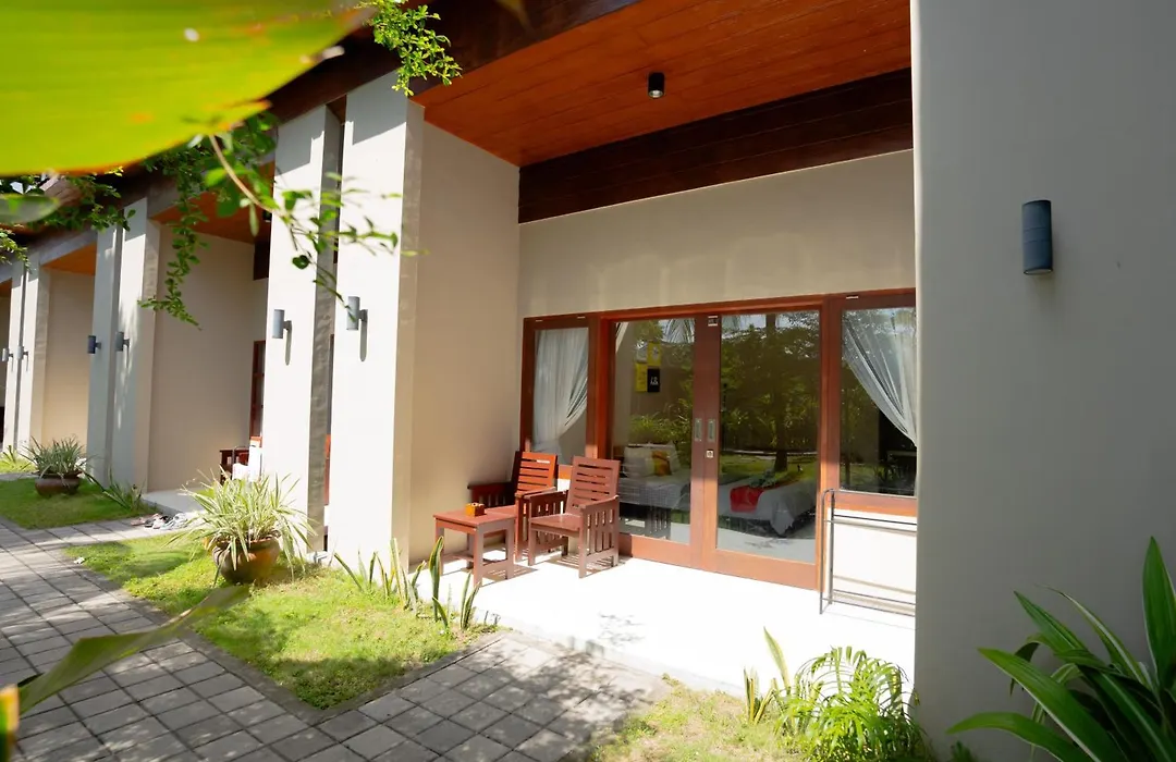 RedDoorz Syariah near Lombok Epicentrum Mall-1