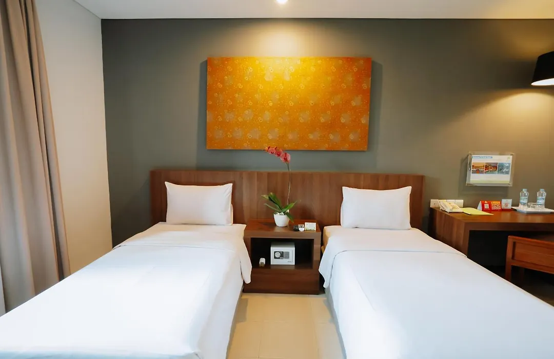 Praja Hotel-1