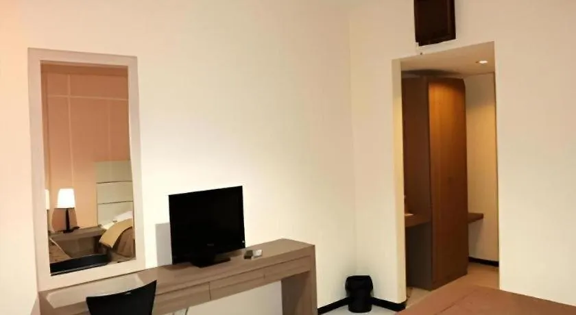 Dena Hotel-1