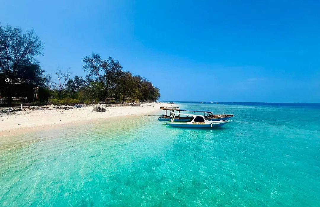 Kura Kura Resort Gili Meno-1