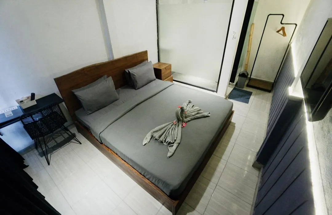 Escotel Vanili Guest House-1