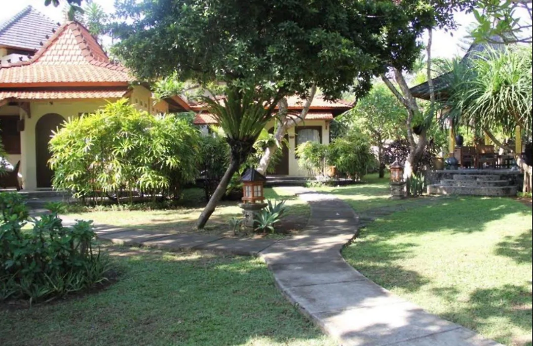 Besakih Beach Hotel-1