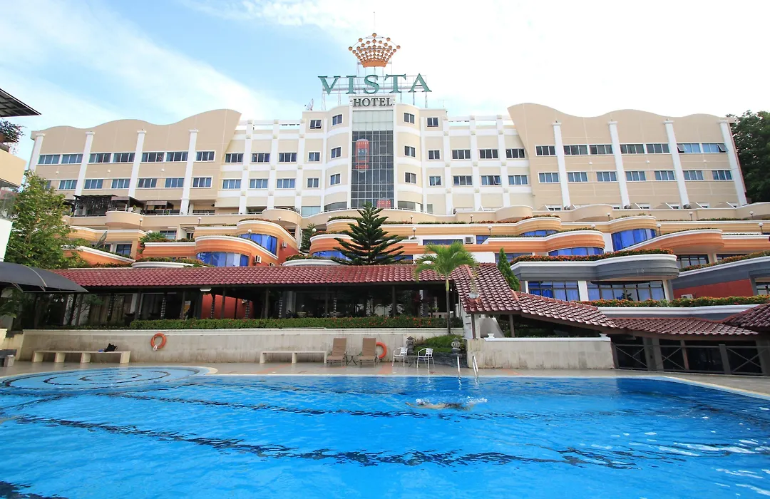 Crown Vista Hotel-1