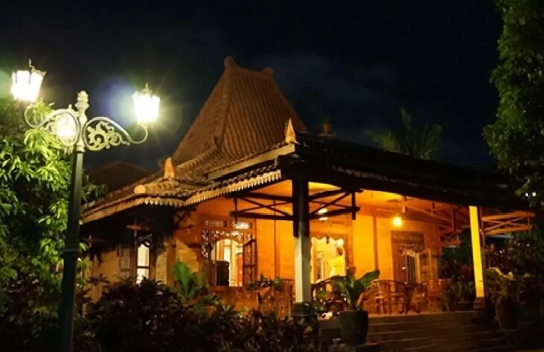 Alam Jogja Resort Mitra RedDoorz-1