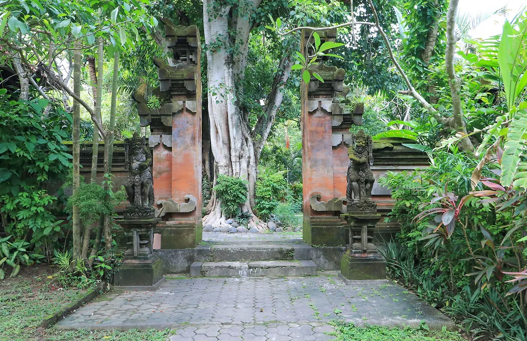 Three Brothers Bali Legian Bungalows & Villas-1