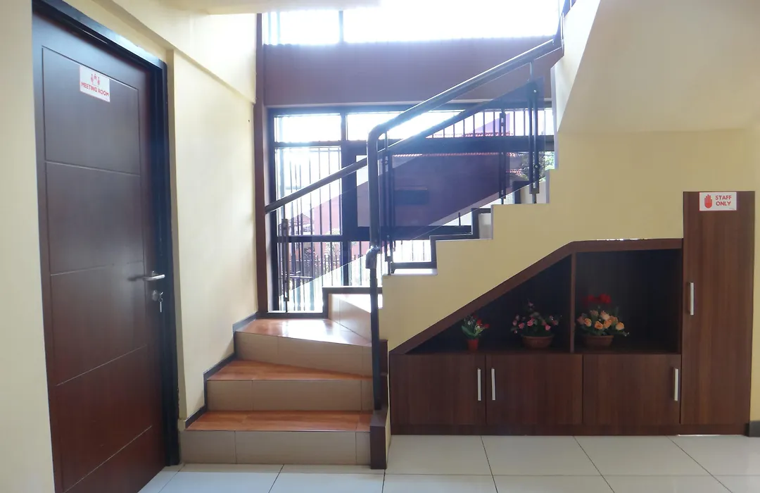 Front One Inn Malang-1