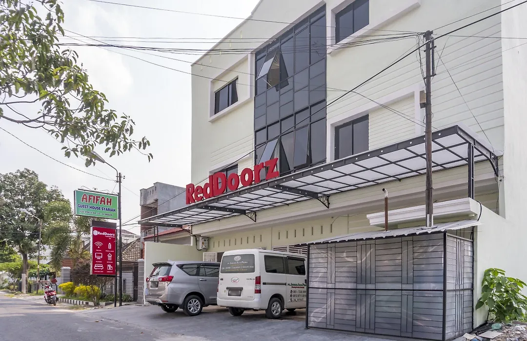 RedDoorz Syariah near Stadion Teladan Medan-1