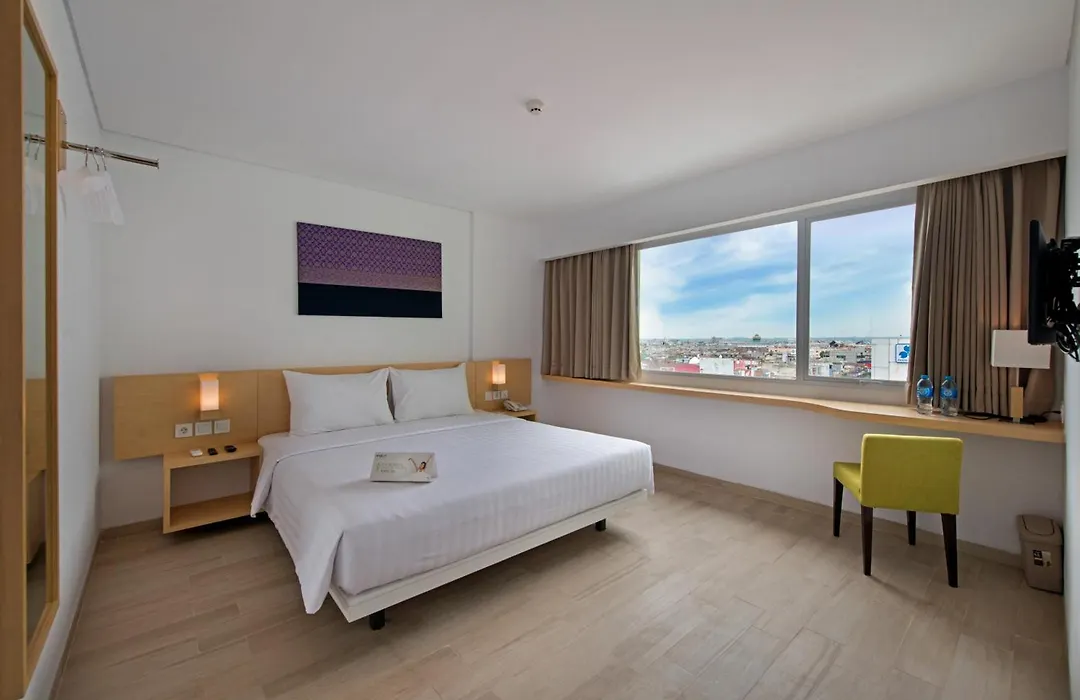 Whiz Hotel Sudirman Pekanbaru-1