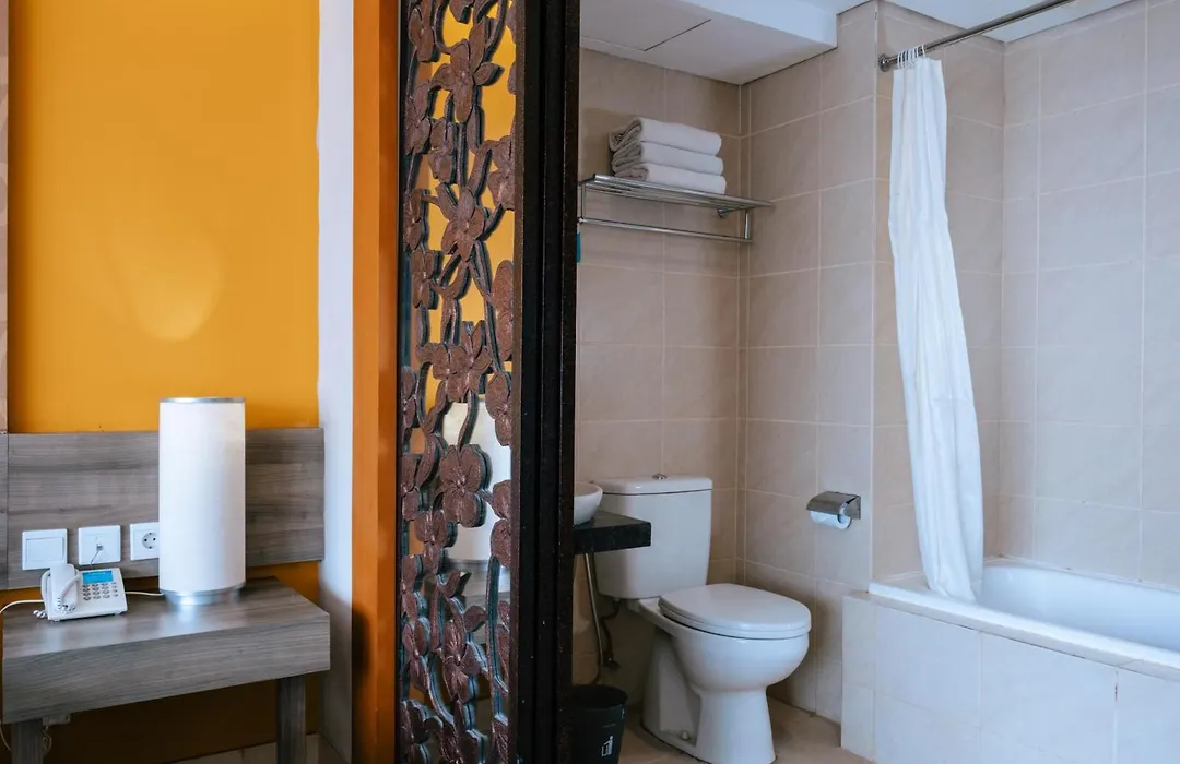 Siesta Legian-1